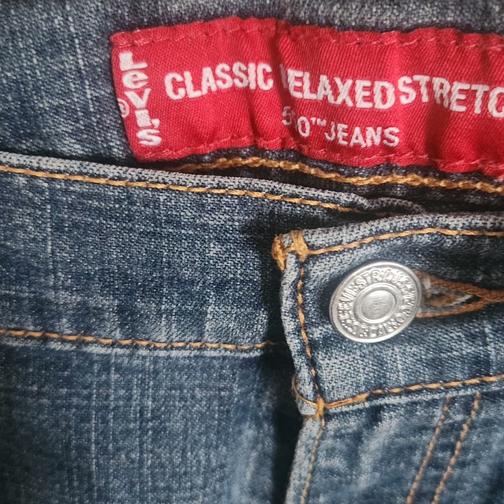 Levi's Classic Relaxed Stretch Jeans